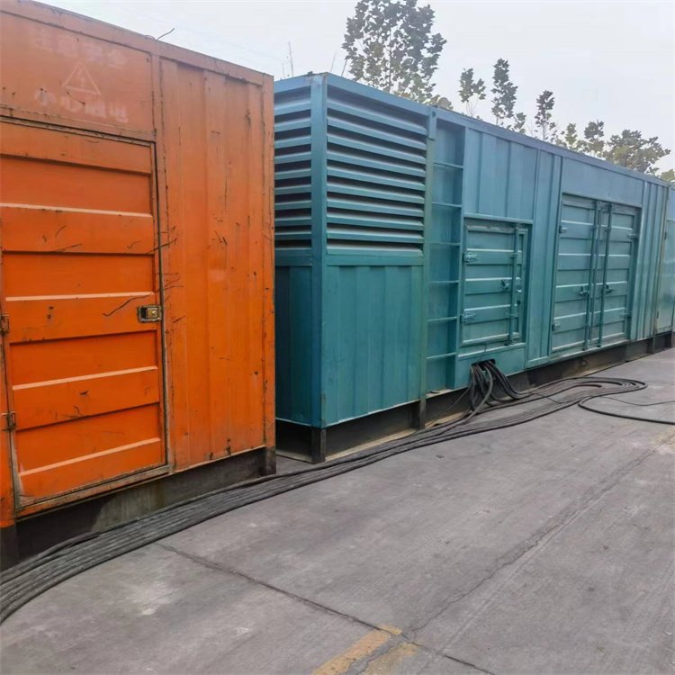平利如何选择适合 600kW 柴油发电机组的热继电器？