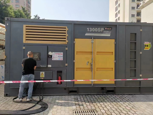 平利500KW发电机组冬季应该配多大的启动电瓶？